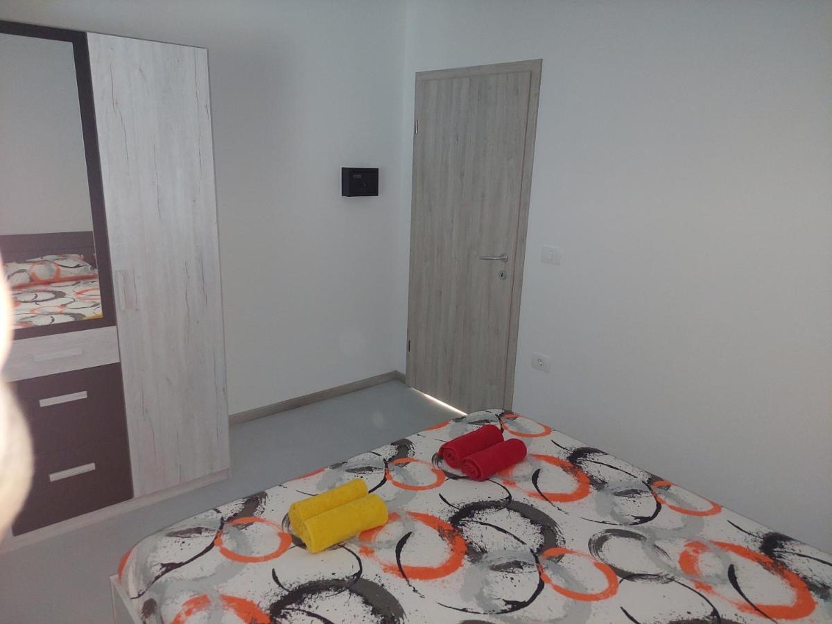 Apartma Rene Izola Exterior photo